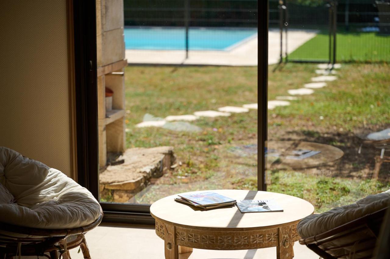 Superbe Villa Avec Piscine Мани-Кур Екстериор снимка